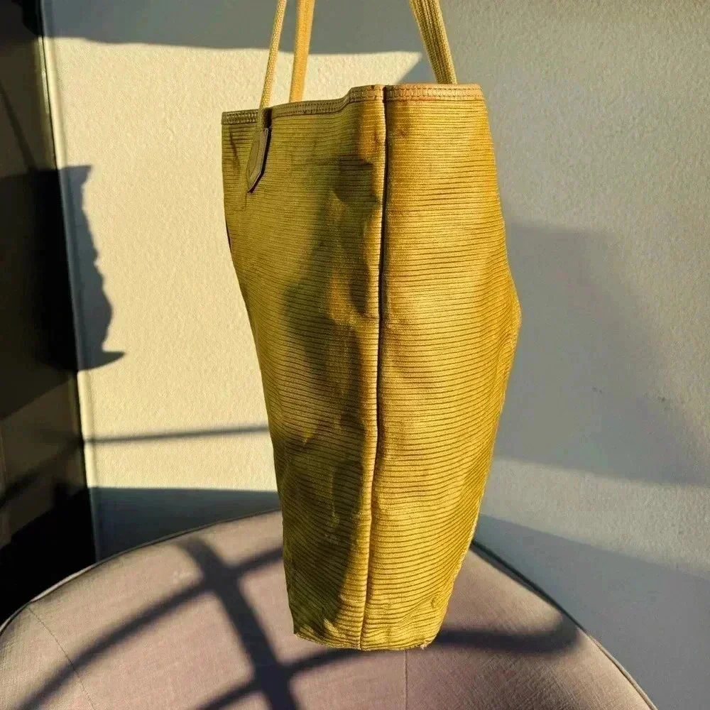 Yes Saint Laurent tote bag gold coated canvas - Picture 5 of 12